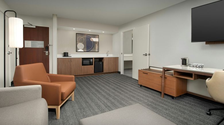 <b>Courtyard Dayton Beavercreek Suite</b>. Images powered by <a href="https://www.leonardoworldwide.com/" title="Leonardo Worldwide" target="_blank">Leonardo</a>.