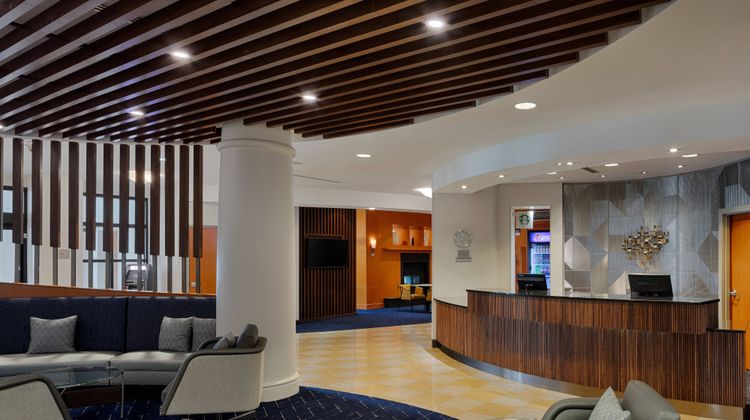 Courtyard Springfield Downtown Lobby