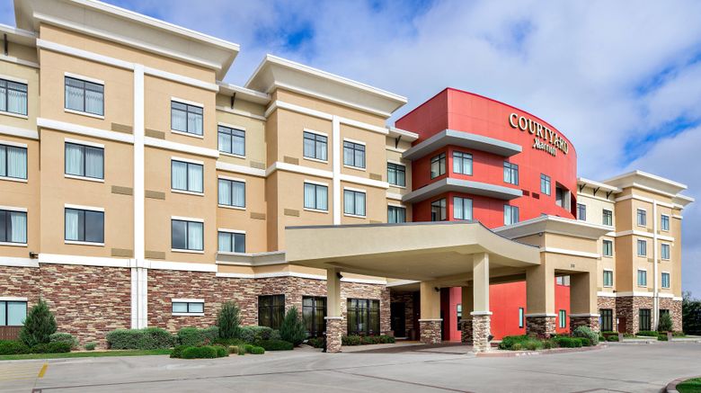<b>Courtyard Lubbock Downtown Exterior</b>. Images powered by <a href="https://www.leonardoworldwide.com/" title="Leonardo Worldwide" target="_blank">Leonardo</a>.