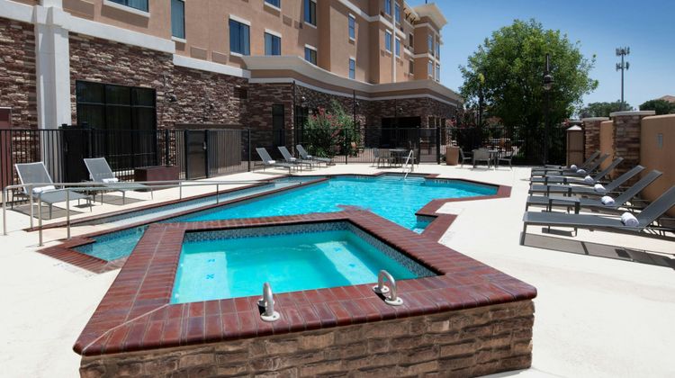 Courtyard Lubbock Downtown Pool
