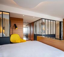 Renaissance Paris Republique Hotel Room