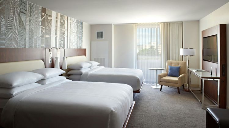Marriott at the University of Dayton Suite