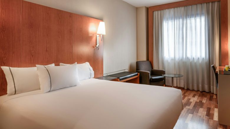 <b>AC Hotel Leon San Antonio Room</b>. Images powered by <a href="https://www.leonardoworldwide.com/" title="Leonardo Worldwide" target="_blank">Leonardo</a>.