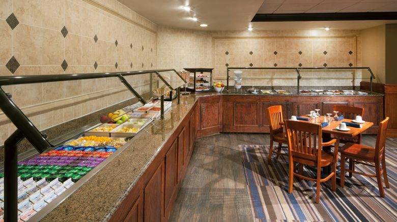 <b>Sheraton Bucks County Hotel Restaurant</b>. Images powered by <a href="https://www.leonardoworldwide.com/" title="Leonardo Worldwide" target="_blank">Leonardo</a>.