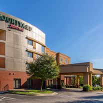 Courtyard by Marriott Lexington Airport