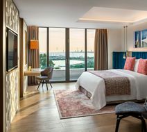 Parklane, a Luxury Collection Resort-Spa Room