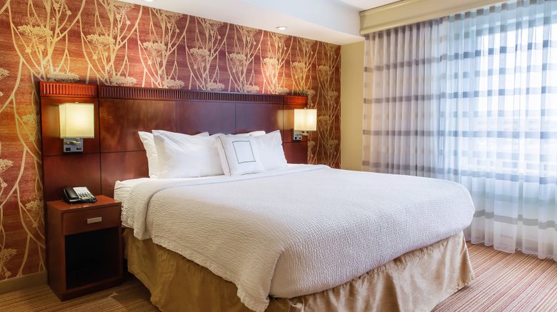 <b>Courtyard by Marriott Lexington Airport Suite</b>. Images powered by <a href="https://www.leonardoworldwide.com/" title="Leonardo Worldwide" target="_blank">Leonardo</a>.