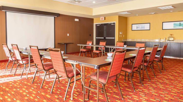 Courtyard by Marriott Lexington Airport Meeting