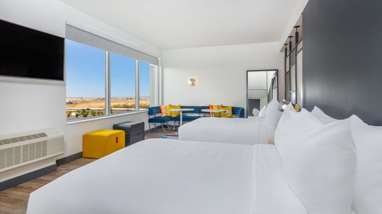 <b>Aloft Denver North Westminster Room</b>. Images powered by <a href="https://www.leonardoworldwide.com/" title="Leonardo Worldwide" target="_blank">Leonardo</a>.