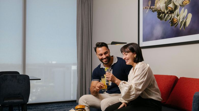 <b>Courtyard Perth, Murdoch Suite</b>. Images powered by <a href="https://www.leonardoworldwide.com/" title="Leonardo Worldwide" target="_blank">Leonardo</a>.