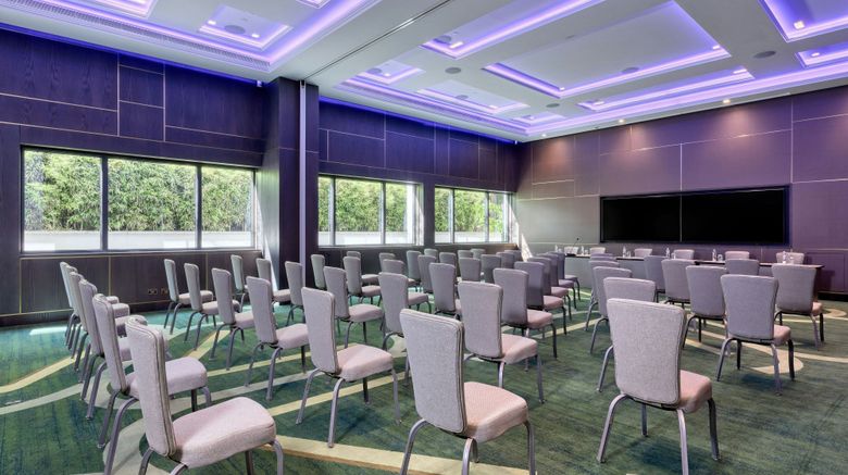 <b>Parklane, a Luxury Collection Resort-Spa Meeting</b>. Images powered by <a href="https://www.leonardoworldwide.com/" title="Leonardo Worldwide" target="_blank">Leonardo</a>.