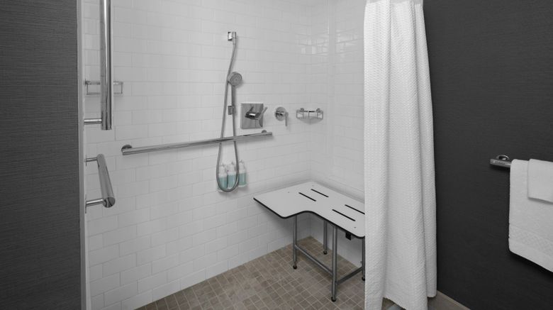 <b>Courtyard Cypress Anaheim/Orange County Room</b>. Images powered by <a href="https://www.leonardoworldwide.com/" title="Leonardo Worldwide" target="_blank">Leonardo</a>.