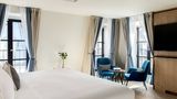 <b>Renaissance Paris Vendome Hotel Suite</b>. Images powered by <a href="https://www.leonardoworldwide.com/" title="Leonardo Worldwide" target="_blank">Leonardo</a>.