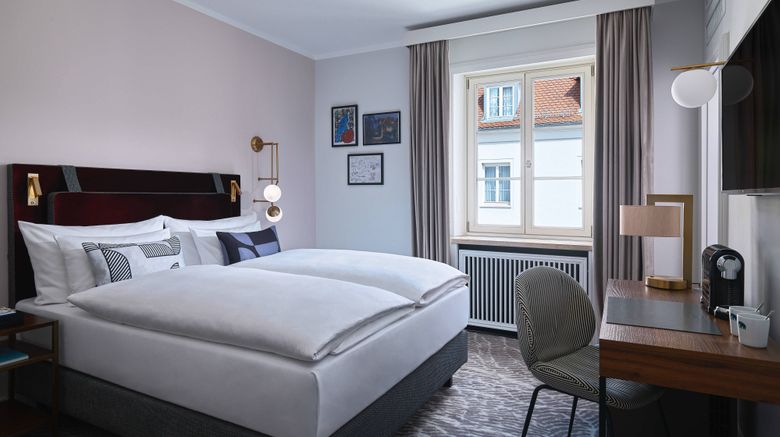 <b>Hotel Elephant Weimar, Autograph Coll Room</b>. Images powered by <a href="https://www.leonardoworldwide.com/" title="Leonardo Worldwide" target="_blank">Leonardo</a>.