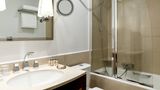 <b>Renaissance Paris Vendome Hotel Room</b>. Images powered by <a href="https://www.leonardoworldwide.com/" title="Leonardo Worldwide" target="_blank">Leonardo</a>.