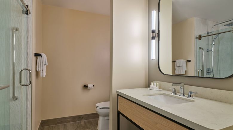 <b>Courtyard Denver Downtown Room</b>. Images powered by <a href="https://www.leonardoworldwide.com/" title="Leonardo Worldwide" target="_blank">Leonardo</a>.