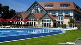 Renaissance Paris Hippodrome de St Cloud Pool
