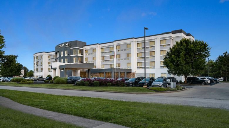 <b>Courtyard by Marriott Evansville East Exterior</b>. Images powered by <a href="https://www.leonardoworldwide.com/" title="Leonardo Worldwide" target="_blank">Leonardo</a>.