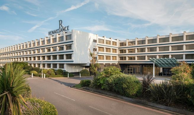 Renaissance London Heathrow Hotel Exterior