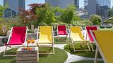 Renaissance Paris La Defense Hotel Beach