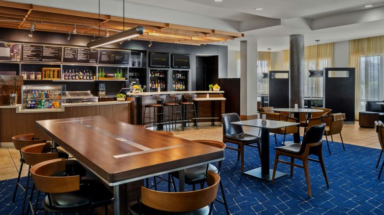 <b>Courtyard by Marriott Evansville East Restaurant</b>. Images powered by <a href="https://www.leonardoworldwide.com/" title="Leonardo Worldwide" target="_blank">Leonardo</a>.