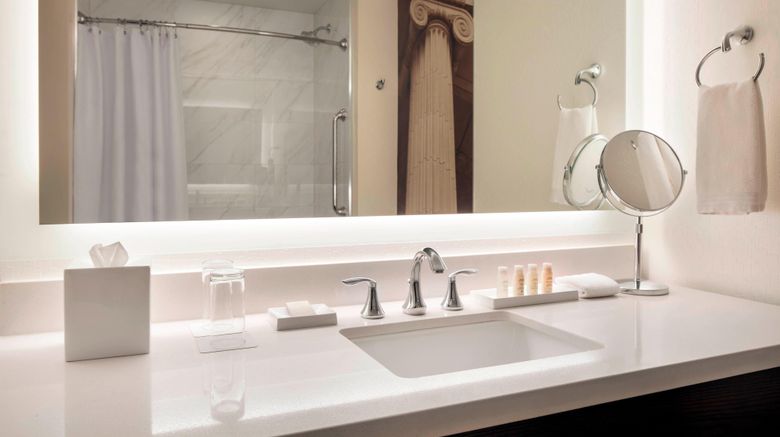 <b>Renaissance Denver Downtown City Center Room</b>. Images powered by <a href="https://www.leonardoworldwide.com/" title="Leonardo Worldwide" target="_blank">Leonardo</a>.