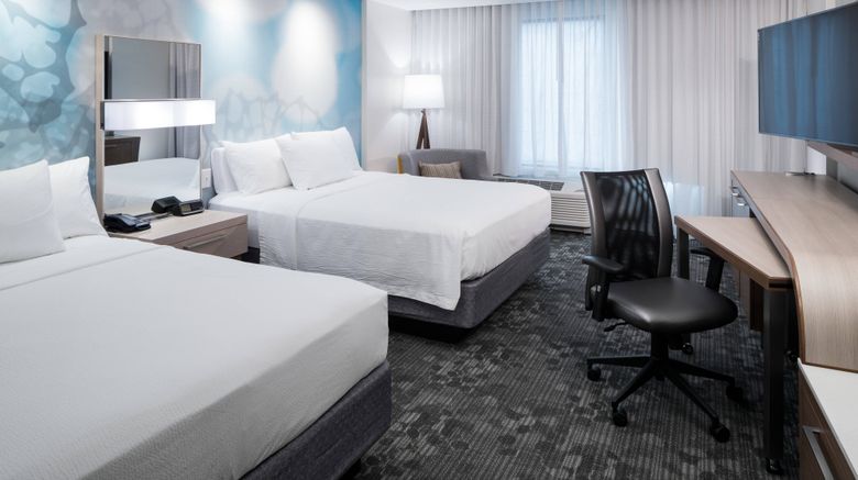 <b>Courtyard by Marriott Hilton Head Island Room</b>. Images powered by <a href="https://www.leonardoworldwide.com/" title="Leonardo Worldwide" target="_blank">Leonardo</a>.