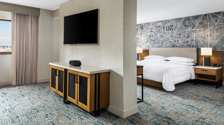 Sheraton Philadelphia Downtown Suite