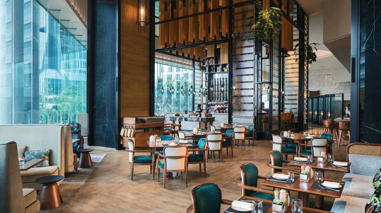 <b>Renaissance Hong Kong Harbour View Hotel Restaurant</b>. Images powered by <a href="https://www.leonardoworldwide.com/" title="Leonardo Worldwide" target="_blank">Leonardo</a>.