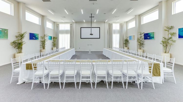 Alaia Belize, Autograph Collection Meeting