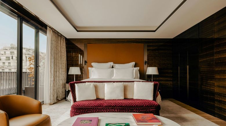 <b>Bulgari Hotel Paris Room</b>. Images powered by <a href=https://www.travelagewest.com/Hotels/Paris/