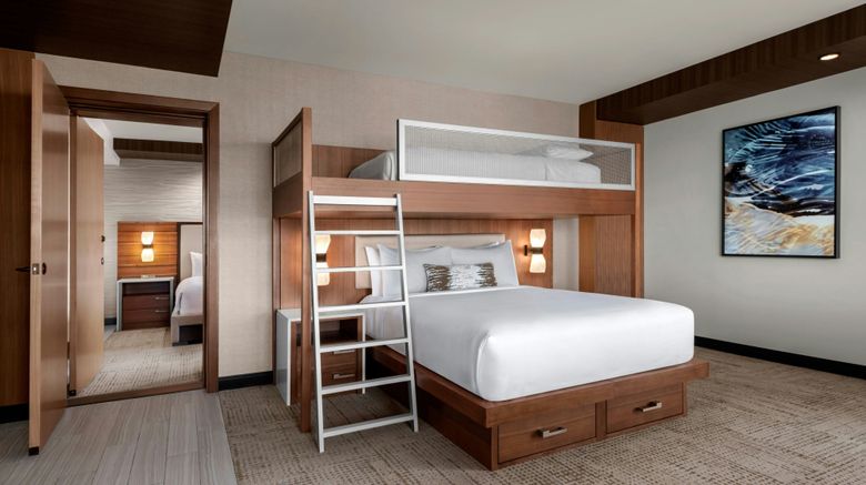 <b>JW Marriott Anaheim Resort Suite</b>. Images powered by <a href="https://www.leonardoworldwide.com/" title="Leonardo Worldwide" target="_blank">Leonardo</a>.