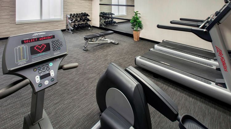 Courtyard Newark Liberty International A Health Club