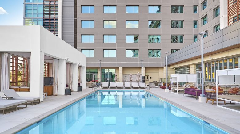 <b>JW Marriott Anaheim Resort Pool</b>. Images powered by <a href="https://www.leonardoworldwide.com/" title="Leonardo Worldwide" target="_blank">Leonardo</a>.