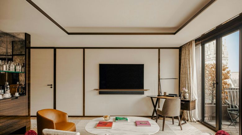 <b>Bulgari Hotel Paris Room</b>. Images powered by <a href=https://www.travelagewest.com/Hotels/Paris/