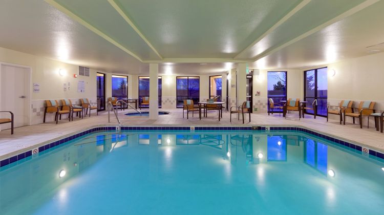 Courtyard Boulder Longmont Pool