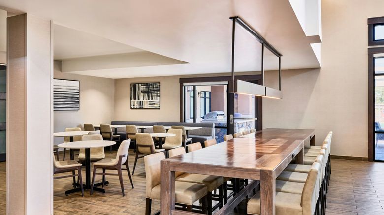 <b>Residence Inn Phoenix Gilbert Restaurant</b>. Images powered by <a href="https://www.leonardoworldwide.com/" title="Leonardo Worldwide" target="_blank">Leonardo</a>.