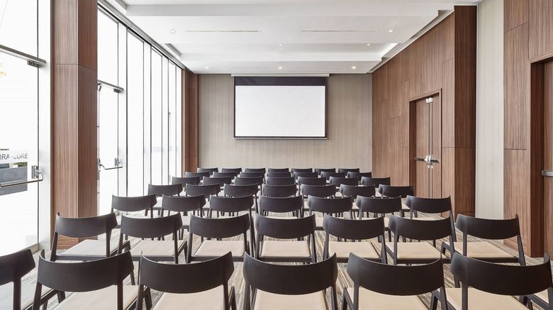 <b>AC Hotel by Marriott Lima Miraflores Meeting</b>. Images powered by <a href="https://www.leonardoworldwide.com/" title="Leonardo Worldwide" target="_blank">Leonardo</a>.