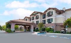 Courtyard Thousand Oaks Ventura County