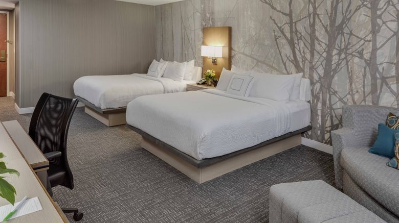 <b>Courtyard Portsmouth Marriott Room</b>. Images powered by <a href="https://www.leonardoworldwide.com/" title="Leonardo Worldwide" target="_blank">Leonardo</a>.