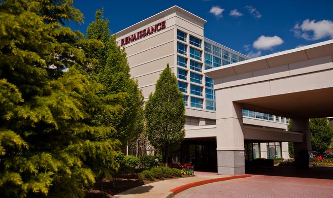 Renaissance Newark Airport Hotel Exterior