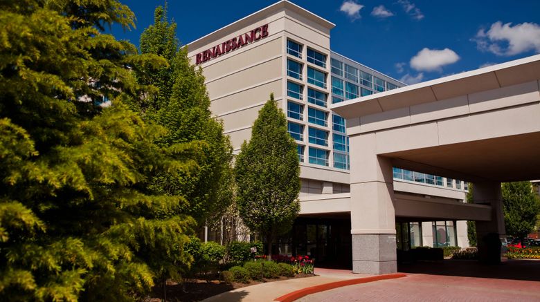 Renaissance Newark Airport Hotel Exterior. Images powered by <a href="https://www.leonardoworldwide.com" target="_blank" rel="noopener">Leonardo</a>.