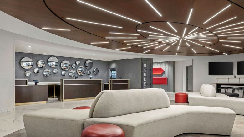 <b>Renaissance Newark Airport Hotel Lobby</b>. Images powered by <a href="https://www.leonardoworldwide.com/" title="Leonardo Worldwide" target="_blank">Leonardo</a>.