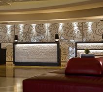 Renaissance Newark Airport Hotel Lobby