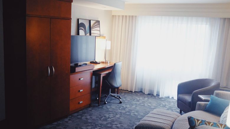 <b>Courtyard by Marriott Owensboro Room</b>. Images powered by <a href="https://www.leonardoworldwide.com/" title="Leonardo Worldwide" target="_blank">Leonardo</a>.