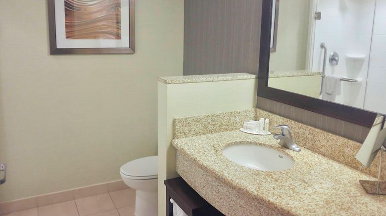 <b>Courtyard by Marriott Owensboro Room</b>. Images powered by <a href="https://www.leonardoworldwide.com/" title="Leonardo Worldwide" target="_blank">Leonardo</a>.
