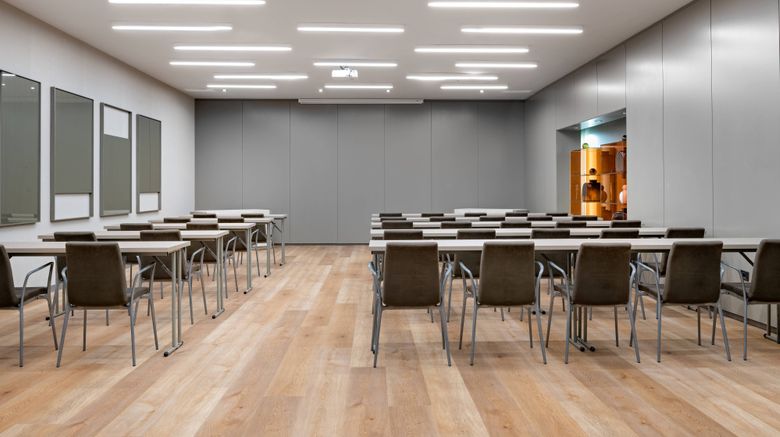 <b>AC Hotel Oviedo Forum Meeting</b>. Images powered by <a href="https://www.leonardoworldwide.com/" title="Leonardo Worldwide" target="_blank">Leonardo</a>.