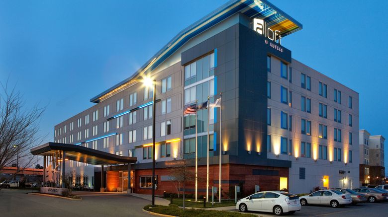<b>aloft Chesapeake Exterior</b>. Images powered by <a href="https://www.leonardoworldwide.com/" title="Leonardo Worldwide" target="_blank">Leonardo</a>.