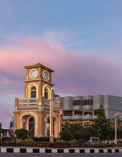 Courtyard By Marriott Phuket Town