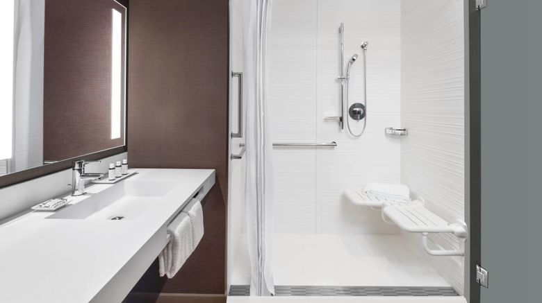<b>AC Hotel By Marriott Pittsburgh Downtown Room</b>. Images powered by <a href="https://www.leonardoworldwide.com/" title="Leonardo Worldwide" target="_blank">Leonardo</a>.
